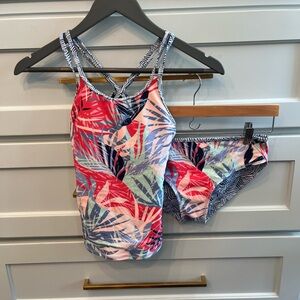 Athleta Girls Tropical Pink Navy Blue One-Piece Swimsuit with Briefs